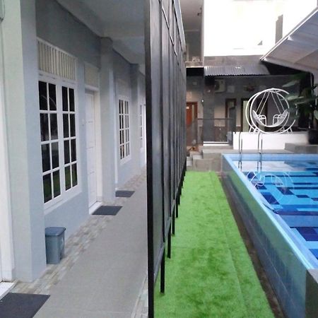 Tamadara Guesthouse Jogja Maguwo Exterior foto